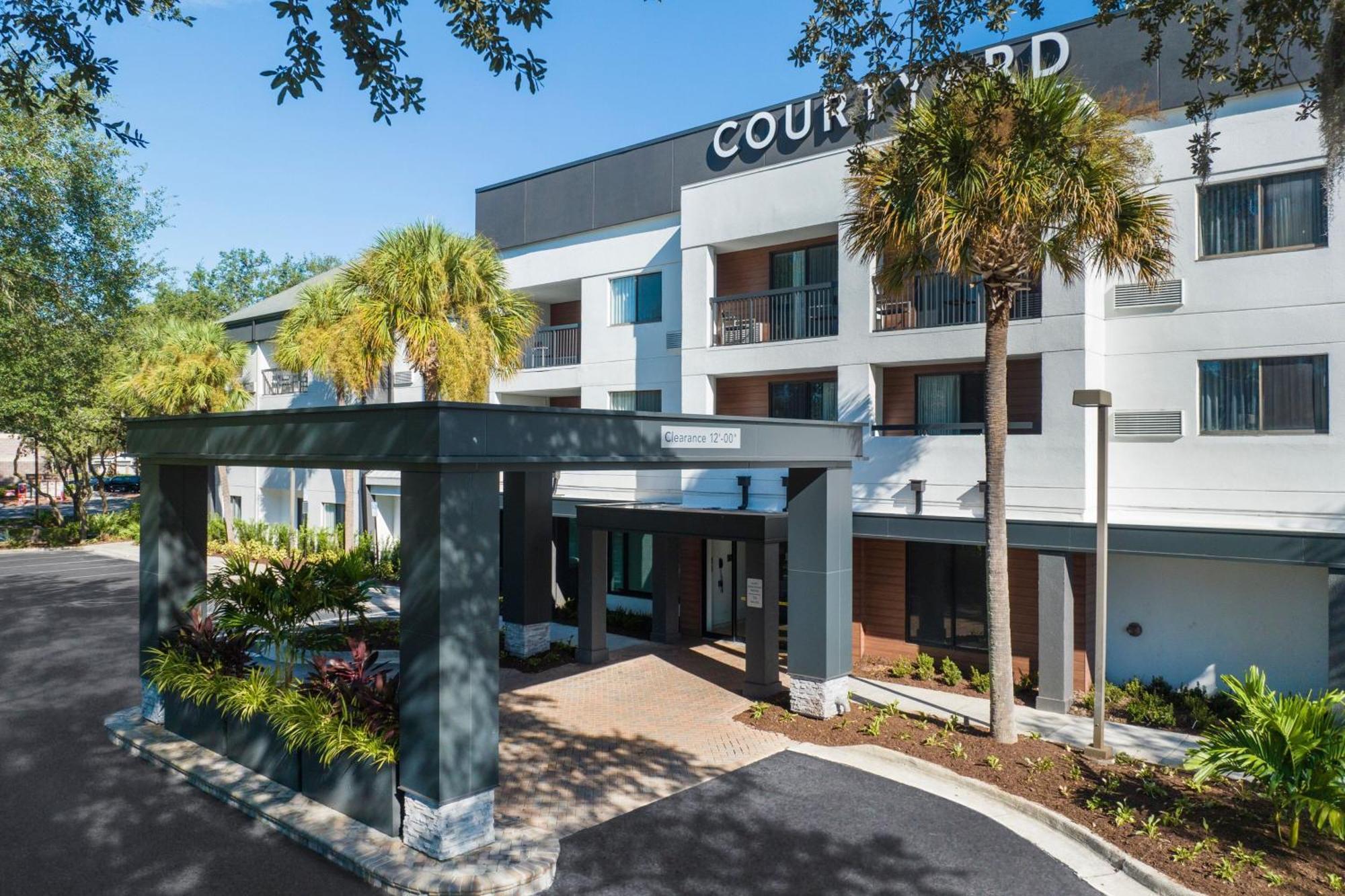 Courtyard Tampa North / I-75 Fletcher Exterior foto
